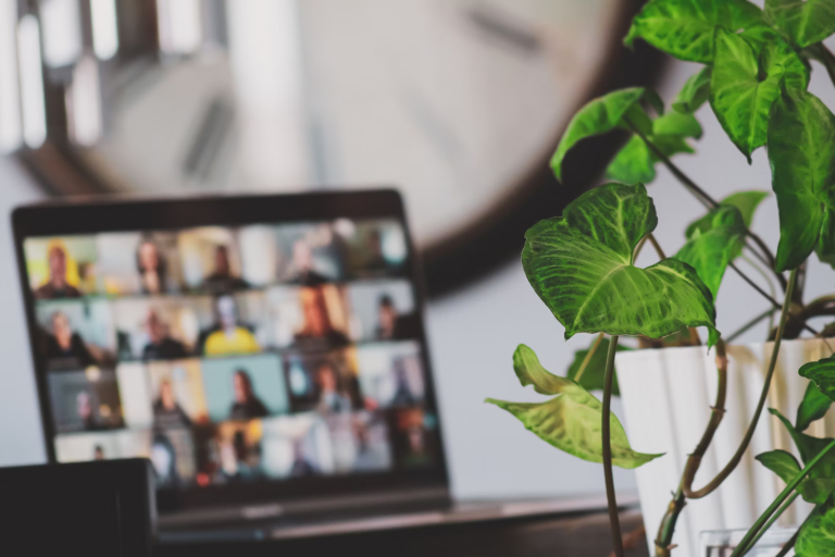 How Pre-Employment Screening Services Strengthen Digital Recruitment Strategies for Remote Teams